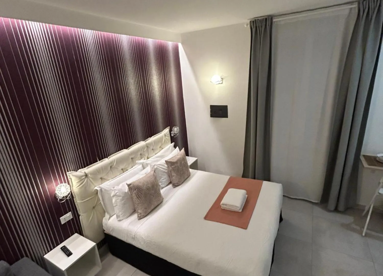 Alba Rooms location
